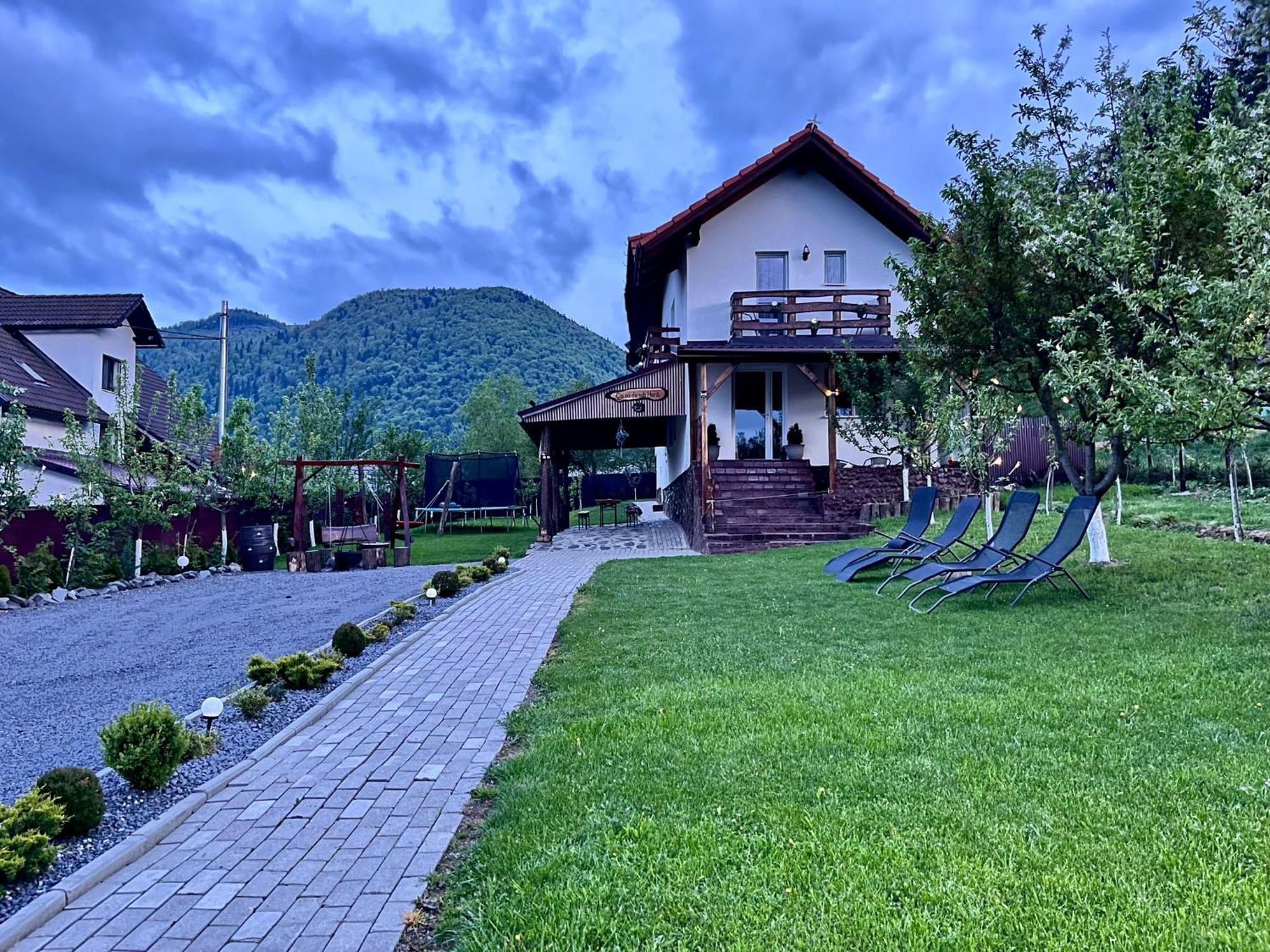 Zărneşti Casa De Sub Horaヴィラ エクステリア 写真